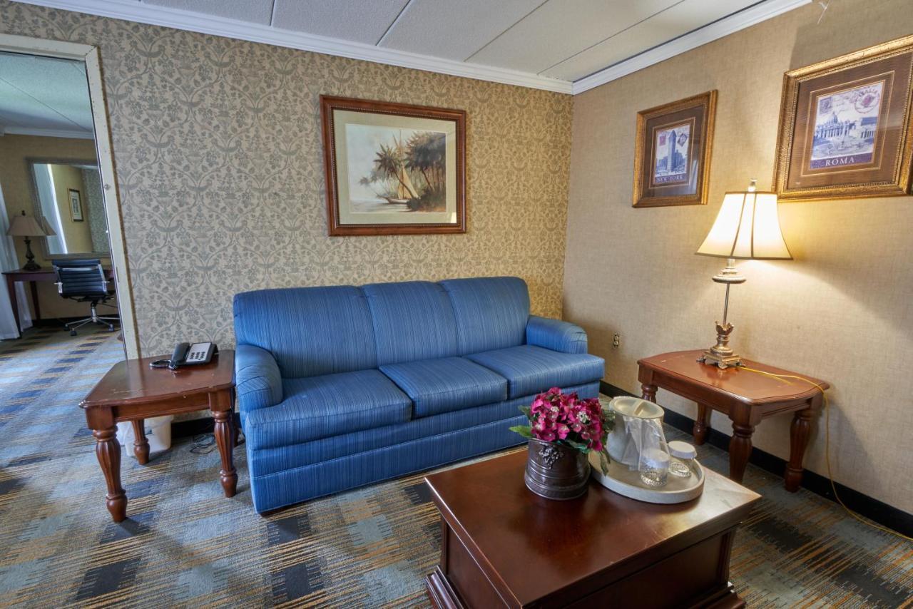 Riverview Inn & Suites Somerset Extérieur photo
