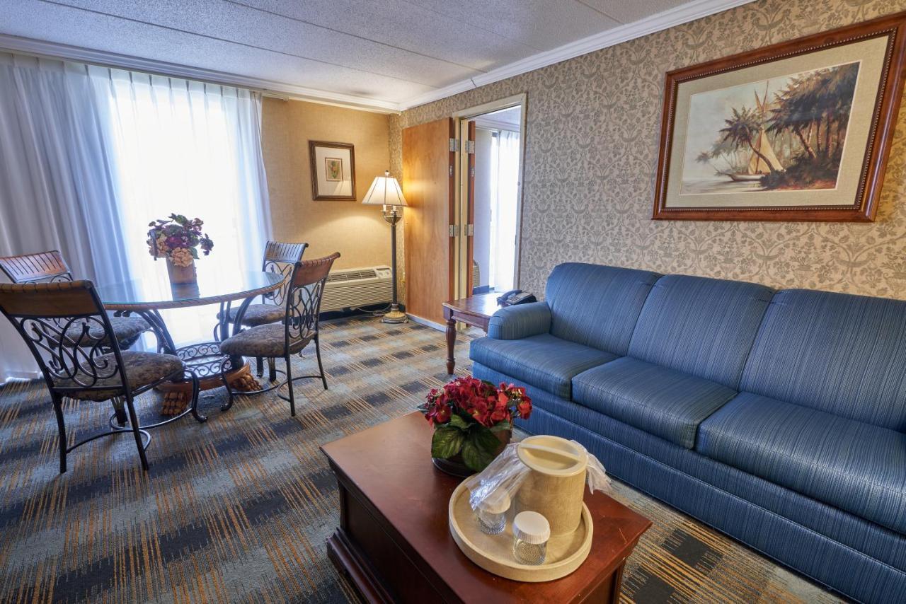 Riverview Inn & Suites Somerset Extérieur photo