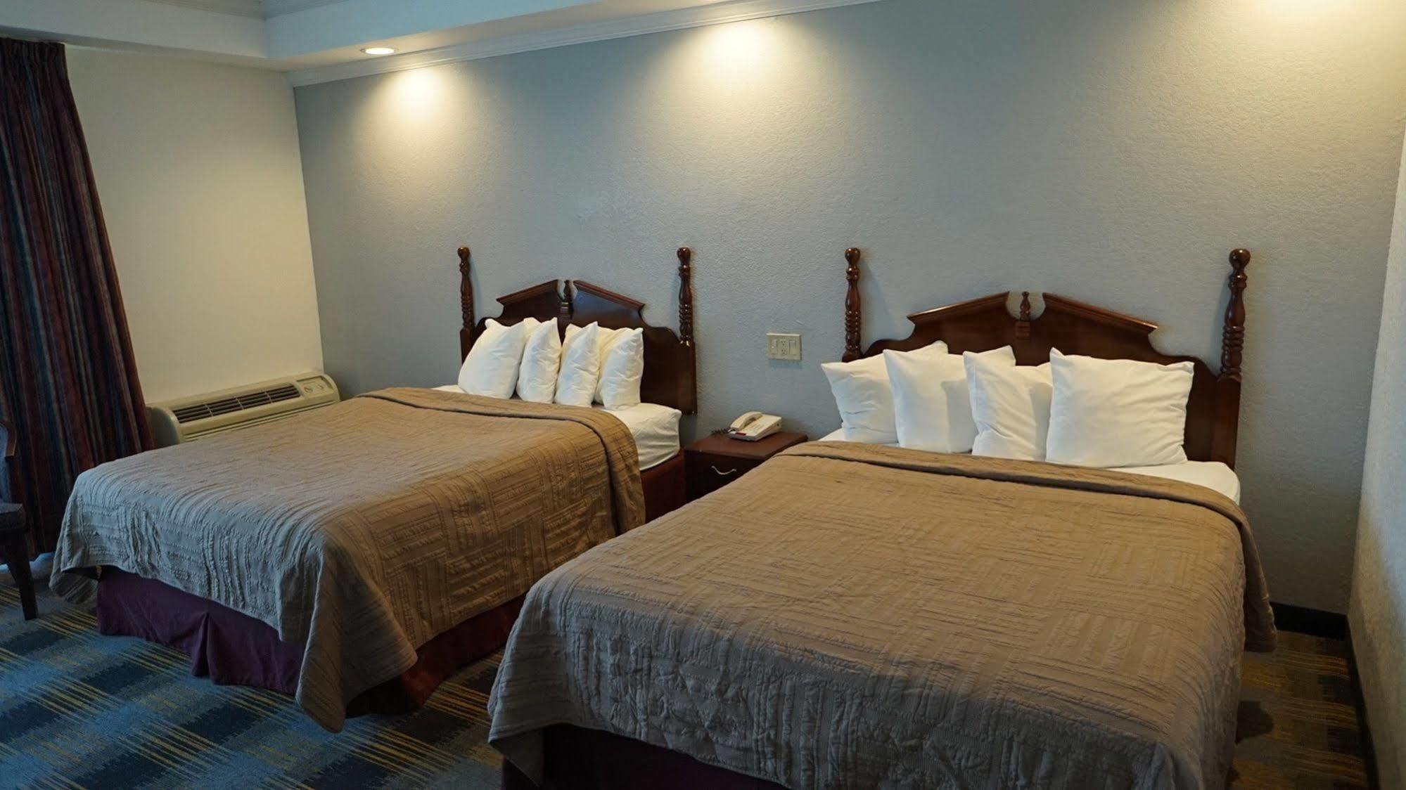 Riverview Inn & Suites Somerset Extérieur photo