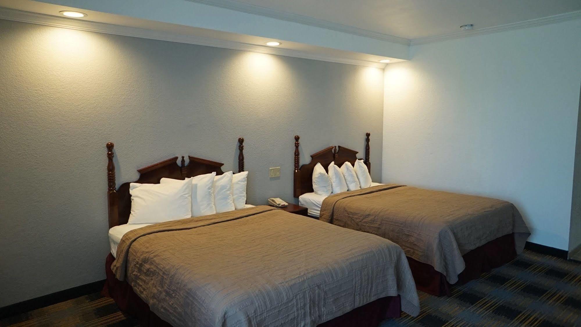 Riverview Inn & Suites Somerset Extérieur photo