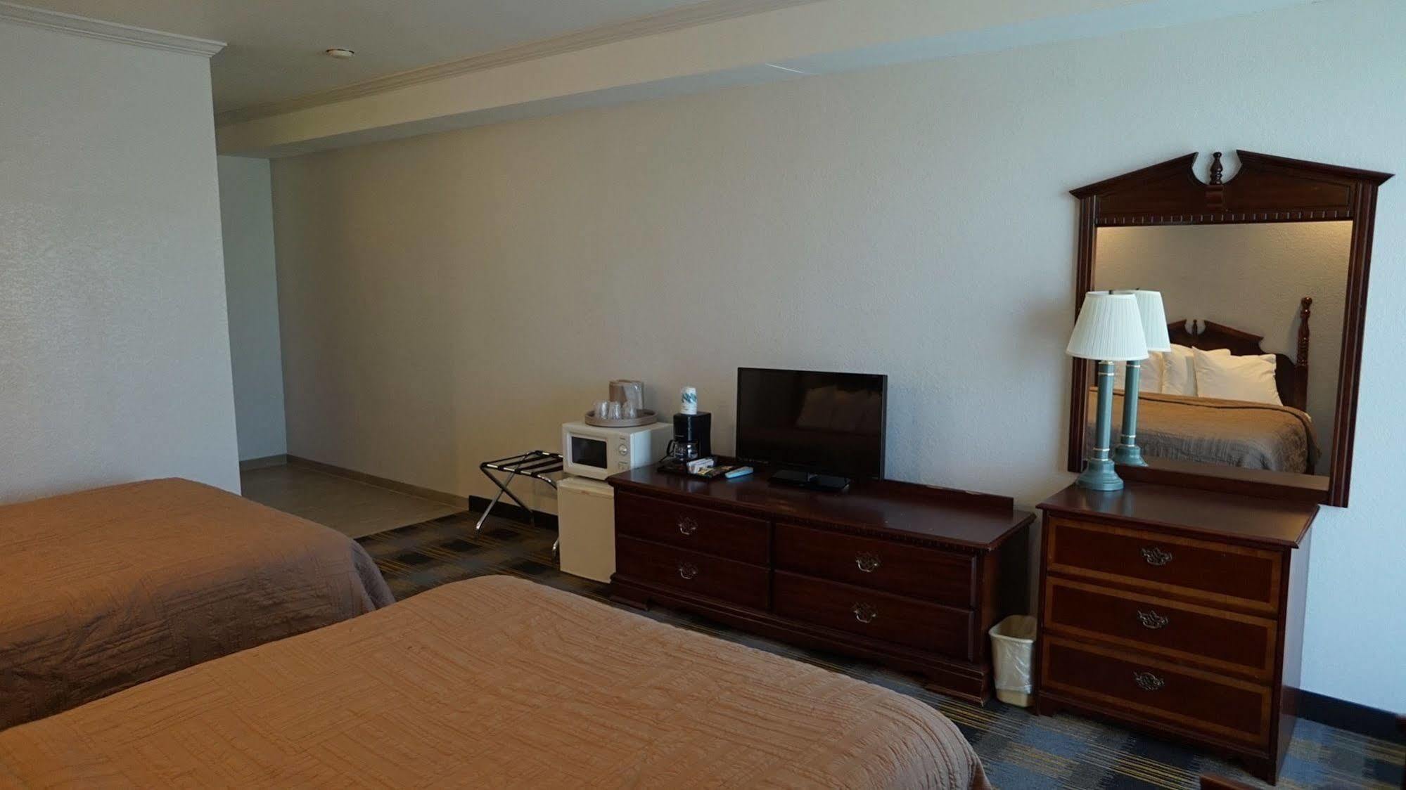 Riverview Inn & Suites Somerset Extérieur photo