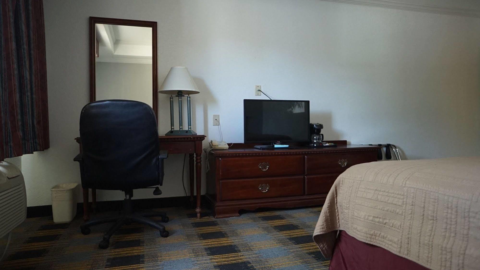 Riverview Inn & Suites Somerset Extérieur photo